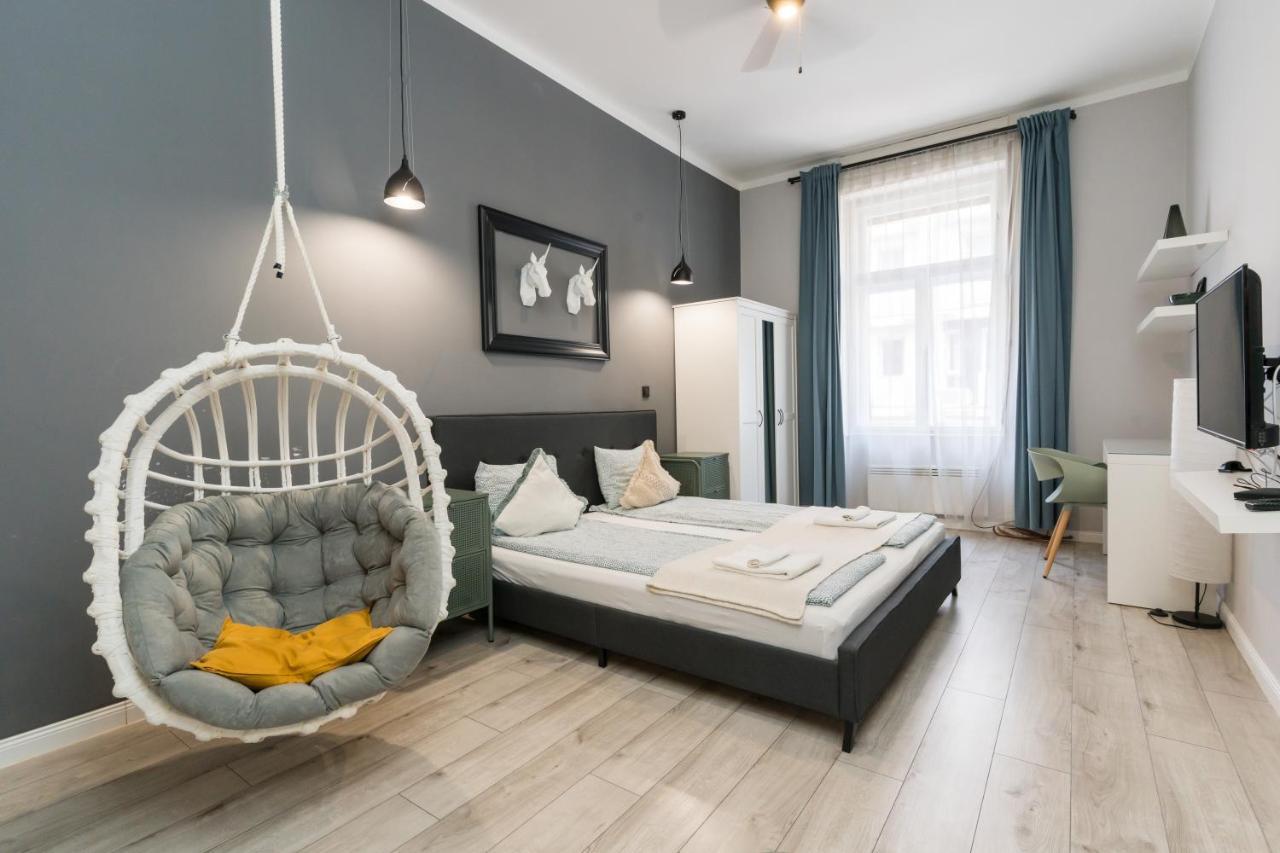 Trendy Design Apartment Budapest Exterior photo