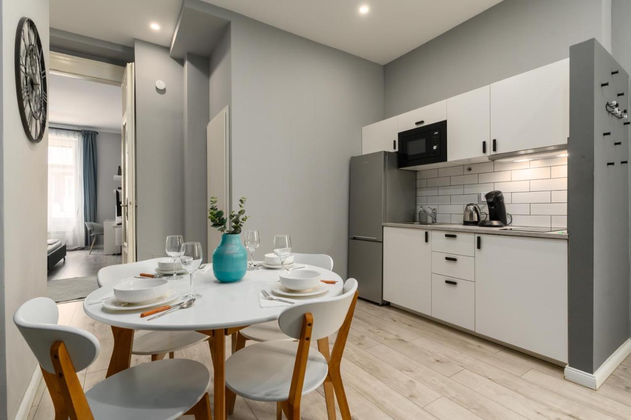 Trendy Design Apartment Budapest Exterior photo